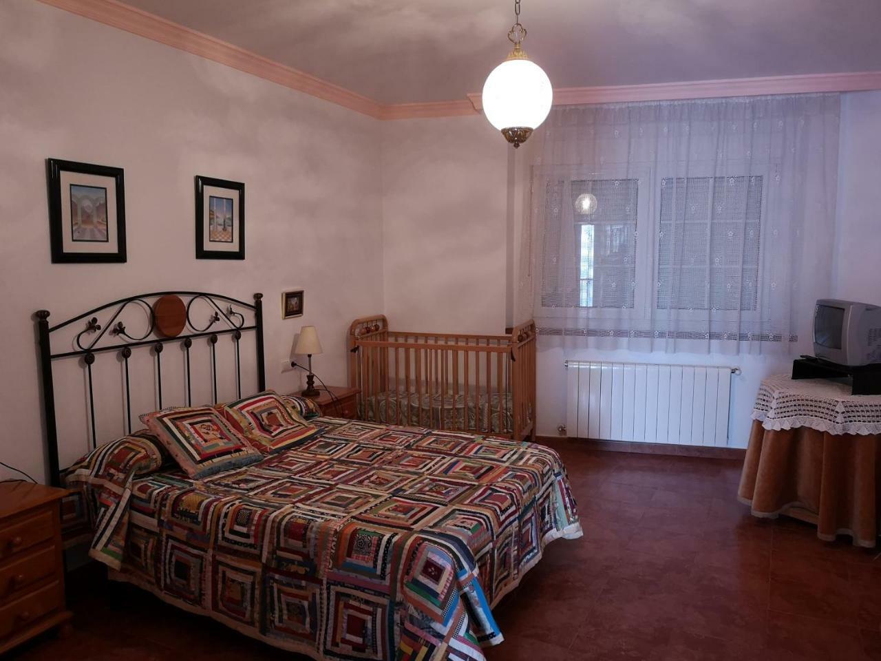 Villa Remedios Cuevas del Becerro 外观 照片