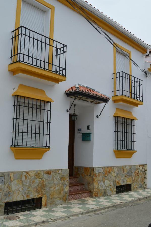 Villa Remedios Cuevas del Becerro 外观 照片