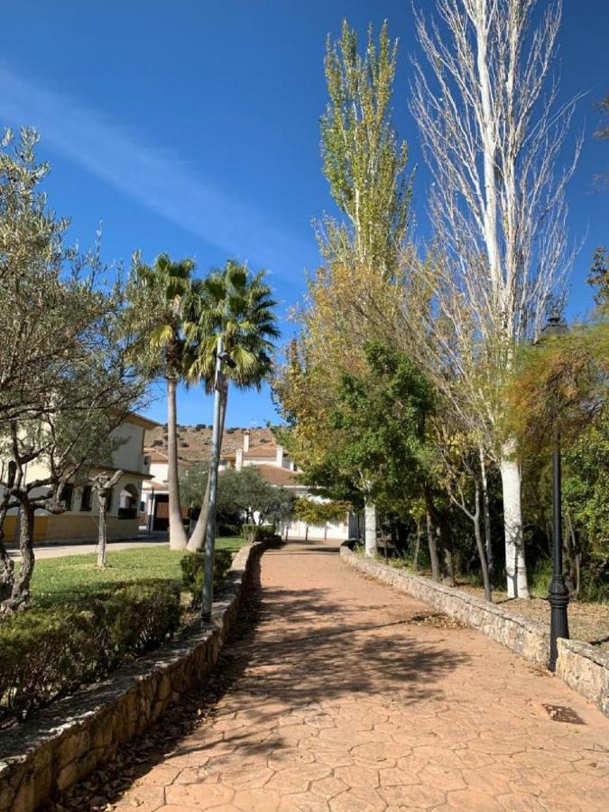 Villa Remedios Cuevas del Becerro 外观 照片