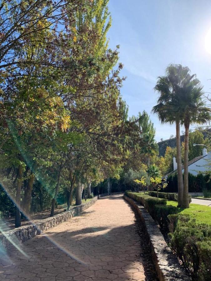 Villa Remedios Cuevas del Becerro 外观 照片